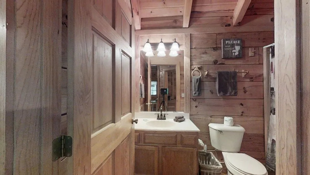 Bean Pot 1 Bedroom Cabin by RedAwning