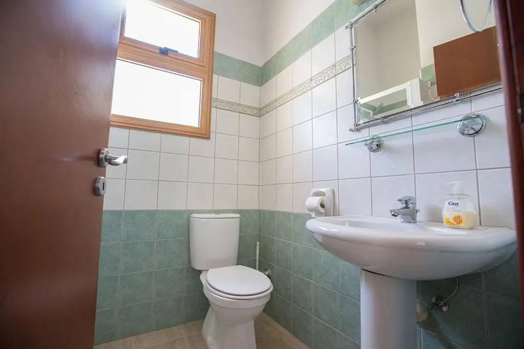 Villa Konnos View, Stunning 6Bdr Villa With Private Pool, Close To Konnos Beach