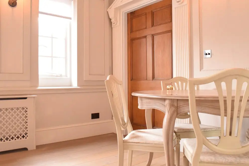 1 Bedroom Mayfair Apartment Near Hyde Park