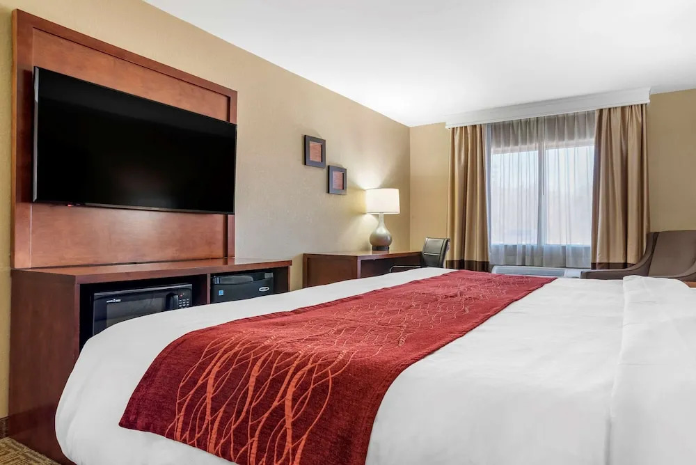 Comfort Inn And Suites