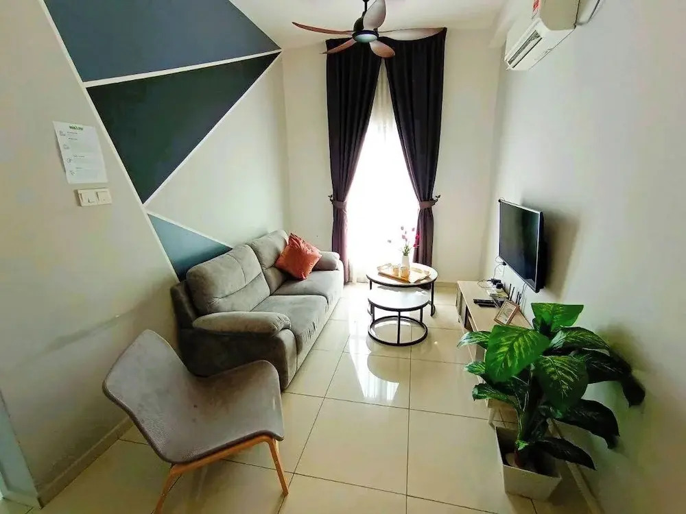 The Horizon Ipoh Dual L12 by Grab A Stay