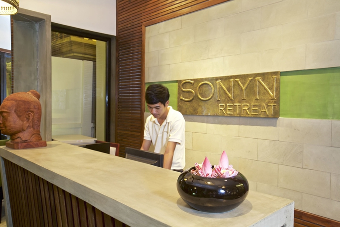 Chhouy Vathna Angkor Boutique