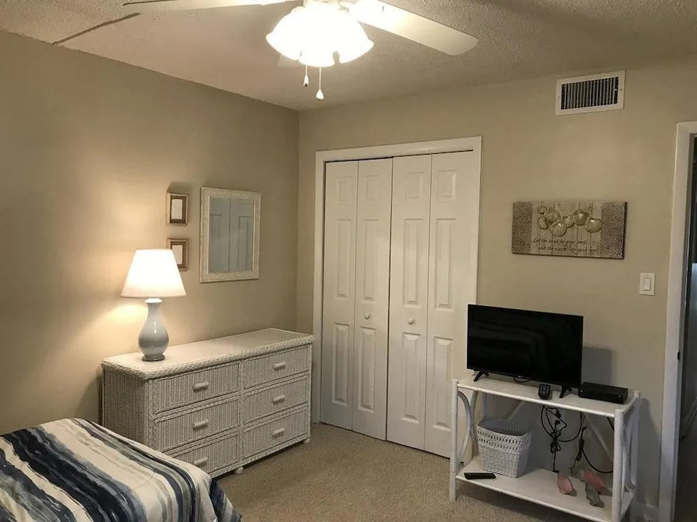 Crescent Sands CB, 6-G - 3 Br Condo