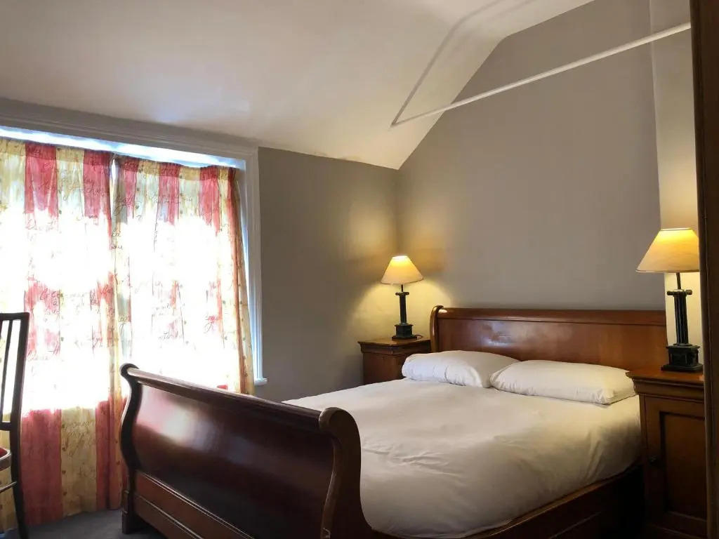 Harveys Guest House