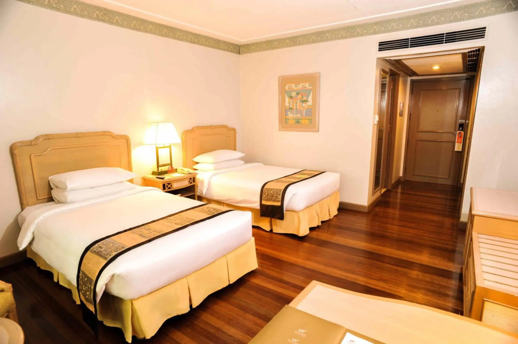 Waterfront Insular Hotel Davao
