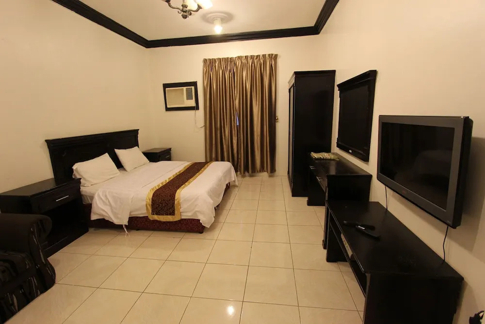 Mayar Al Alamia Furnished Apartments  2