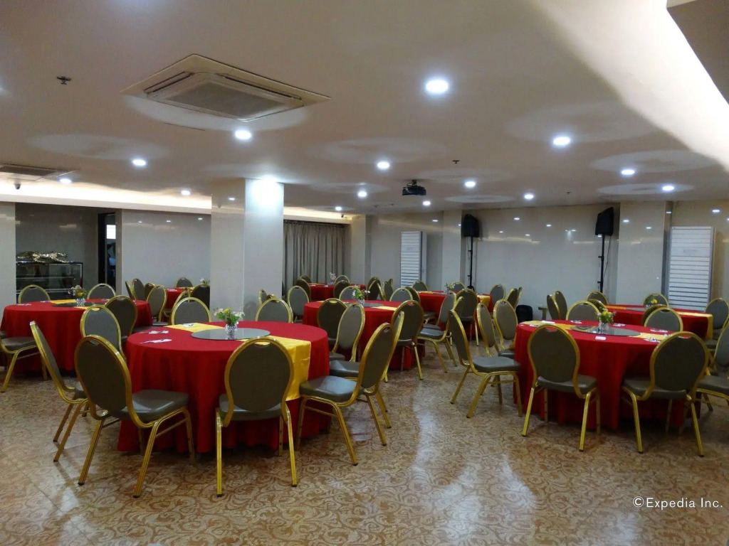 D Circle Hotel