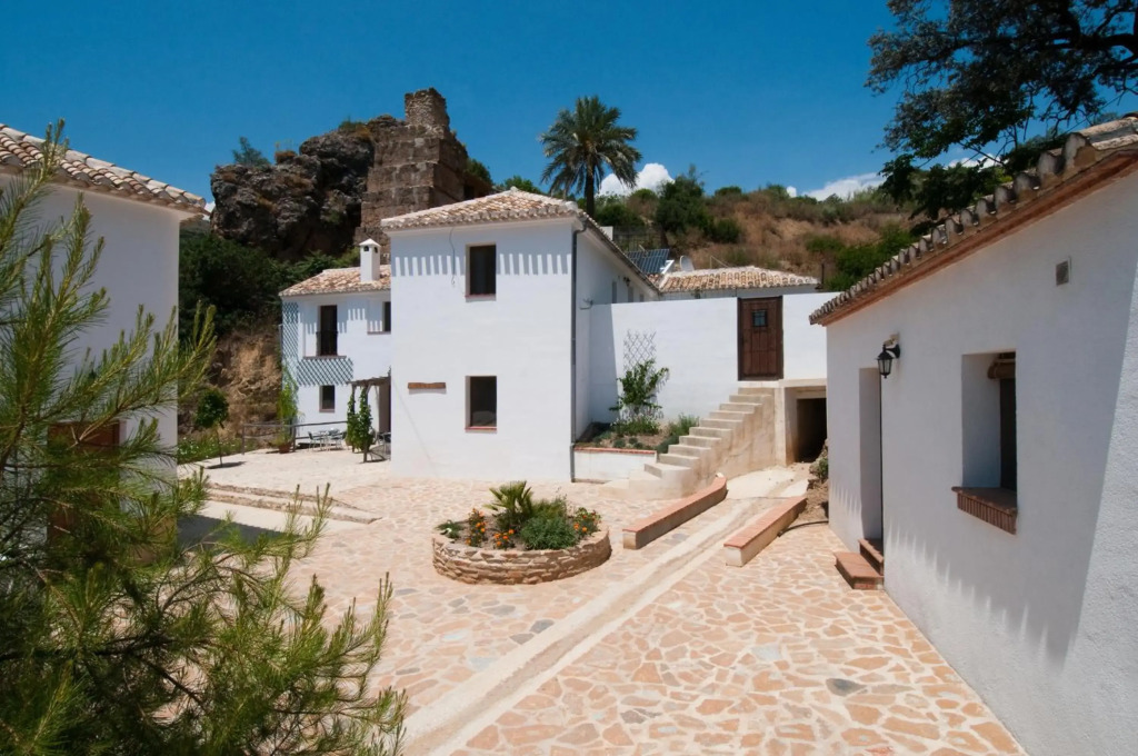 El Cortijo at Molino la Ratonera