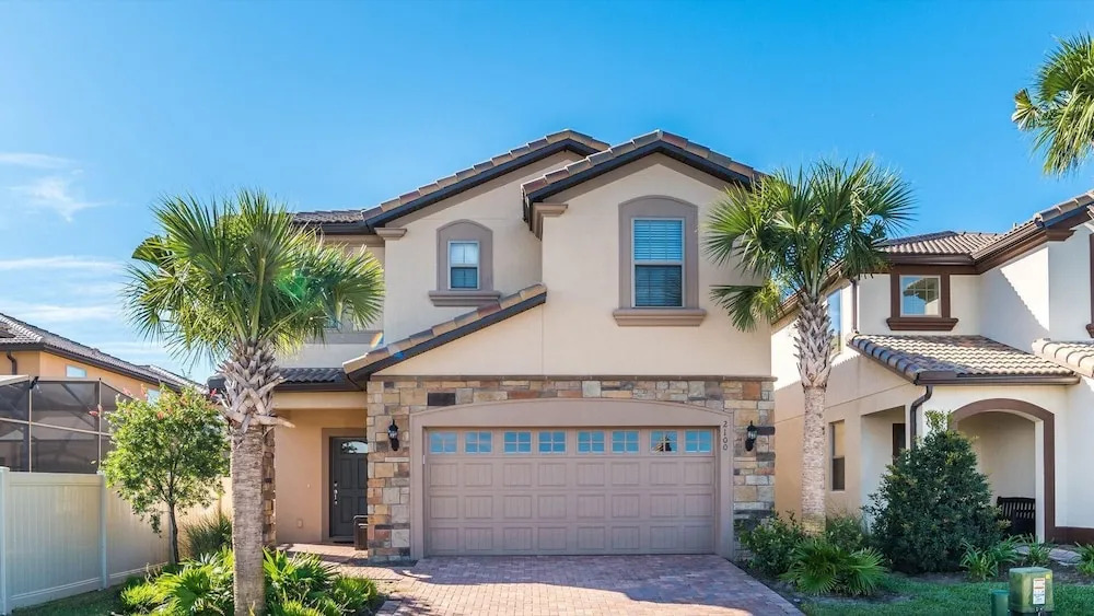 2100 Rome Drive