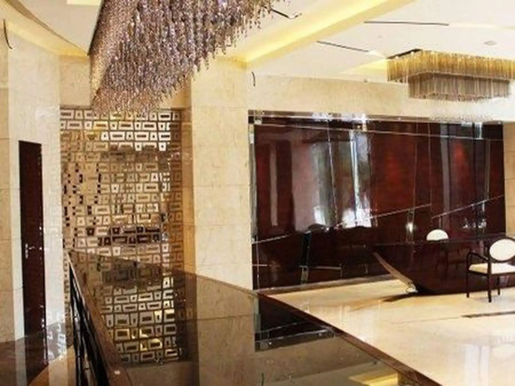 Leeden Jingxi Hotel