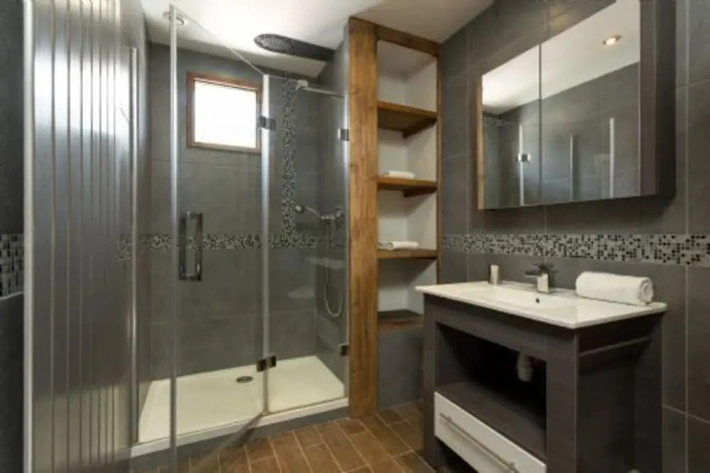 Villa Loppe - Chamonix Mountain Four-Bedroom Hidden Gem