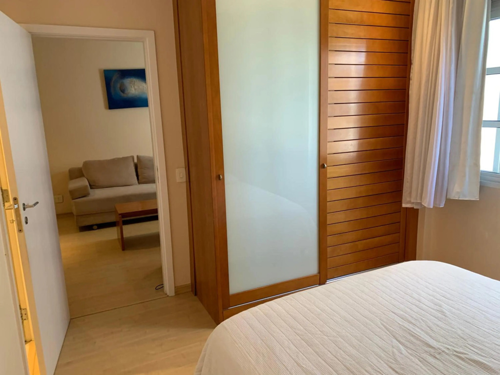 Residencial com serviços 45 metros decorado com sala, suíte, cozinha quadra da praia de copacabana
