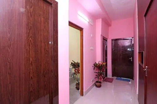 Oyo 17120 Somerest Guest House