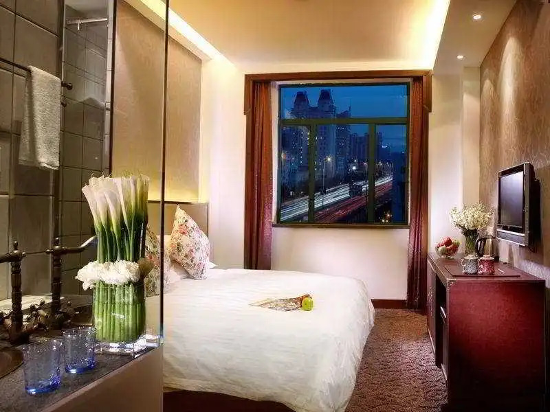 Elan Inn Hubin