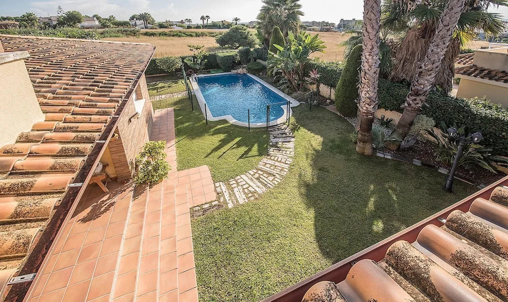 House In Calafell With Fenced Pool (R79)