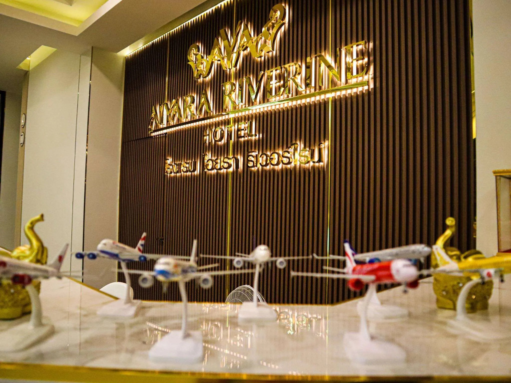 โรงแรม บ้านริมโขง