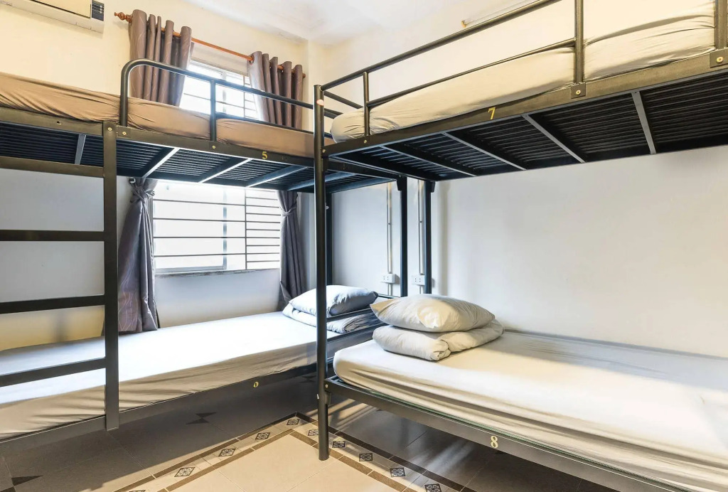 Vitamin Smiles Hostel