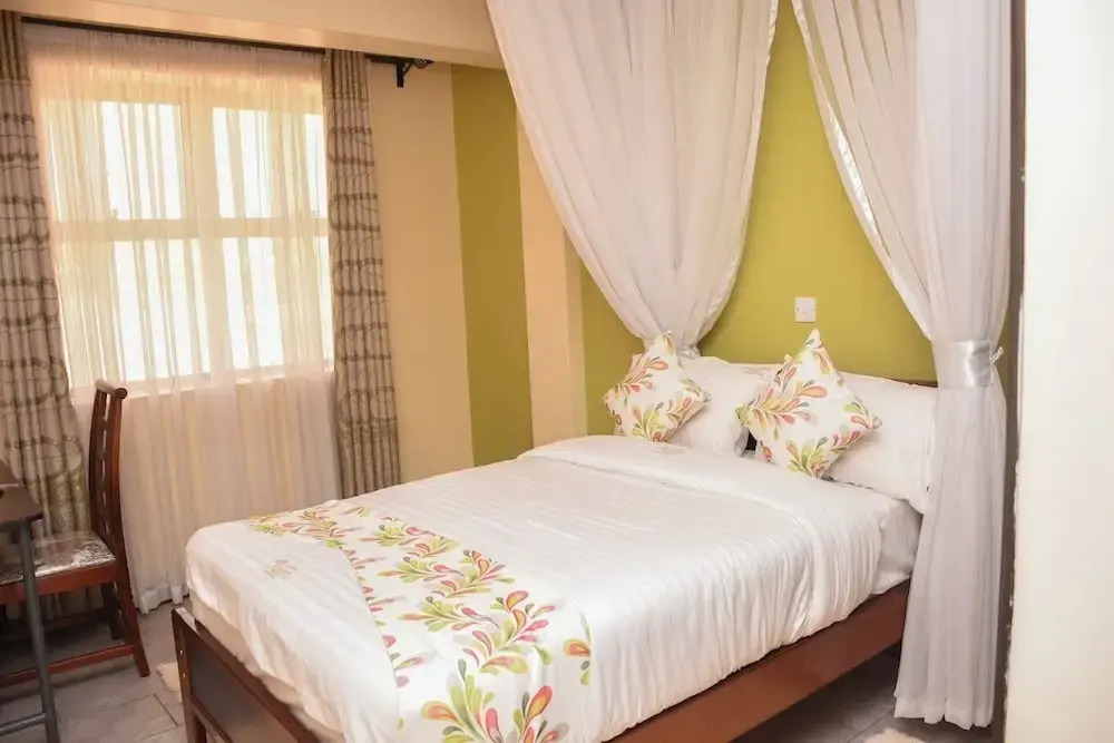 Golden Palace Hotel