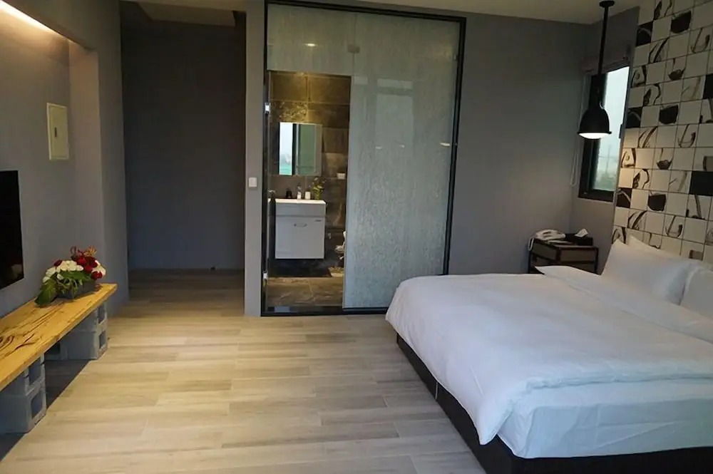 Chance Villa