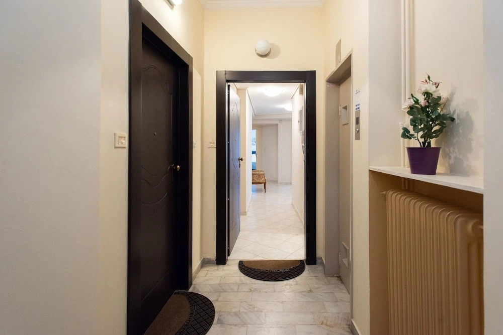 Blue Ark Elegant Athens 1&2