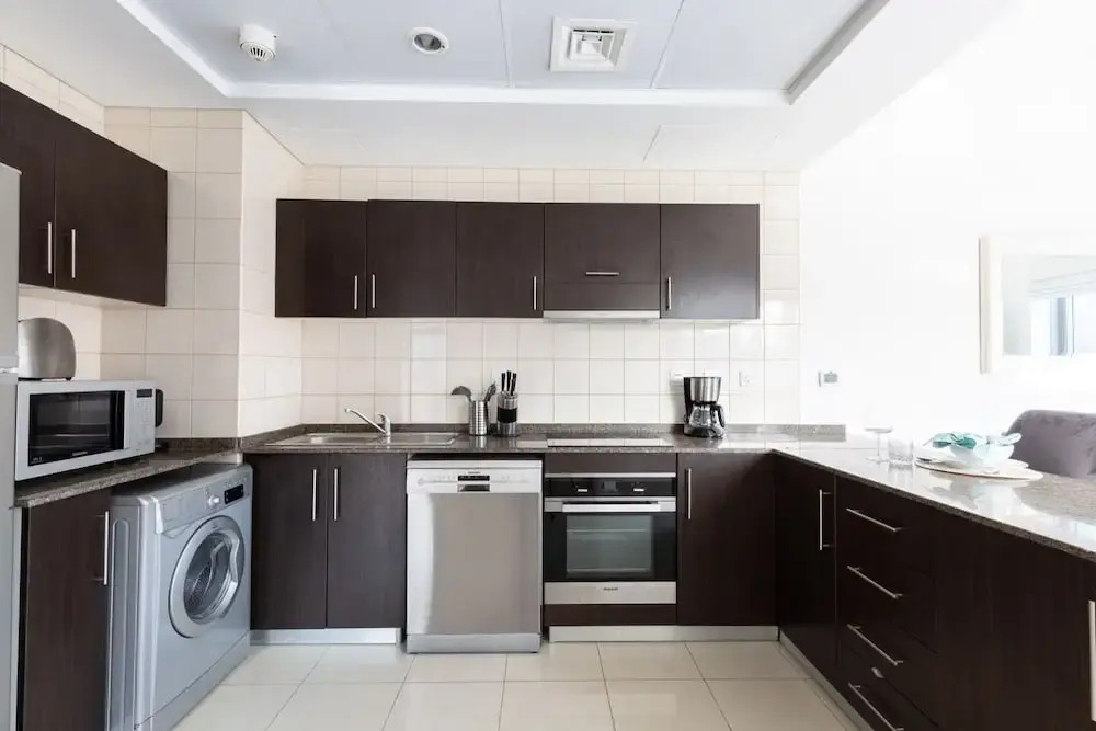1BR Tranquil Space With Incredible Marina Views!