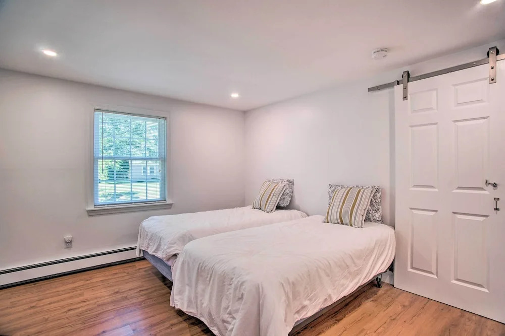 Near Beaches & Dtwn Falmouth: Family Home w/ Deck