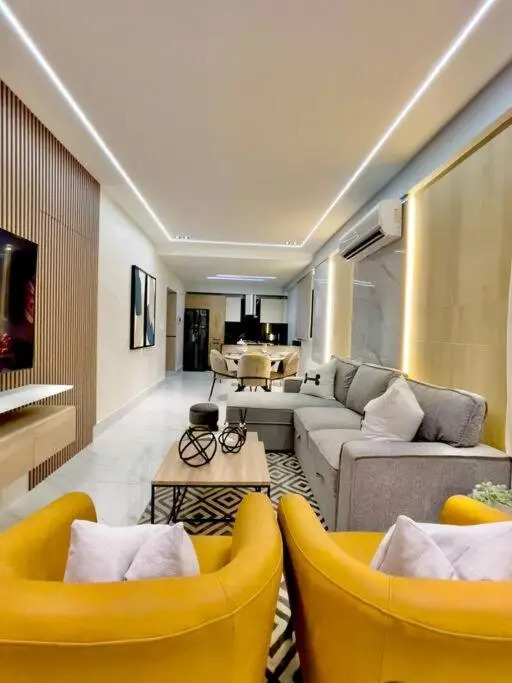 Luxury Apartment at Piantini Urbano Res. floor 12