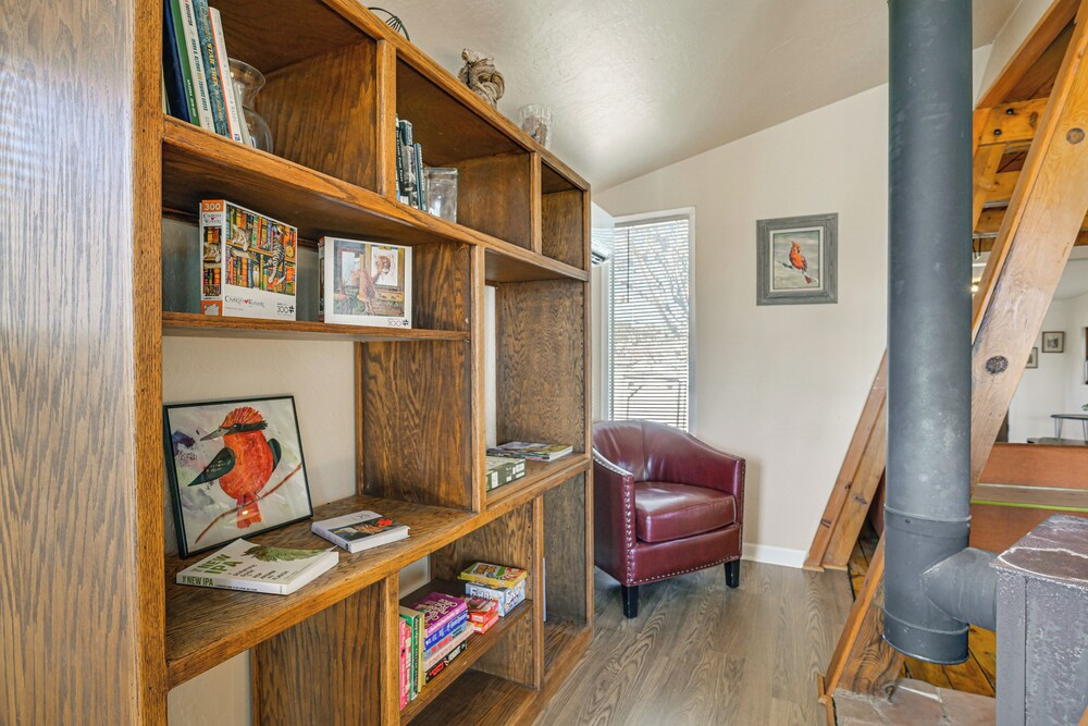 Hike, Bike & Atv! A-frame Rimrock Cabin w/ Views