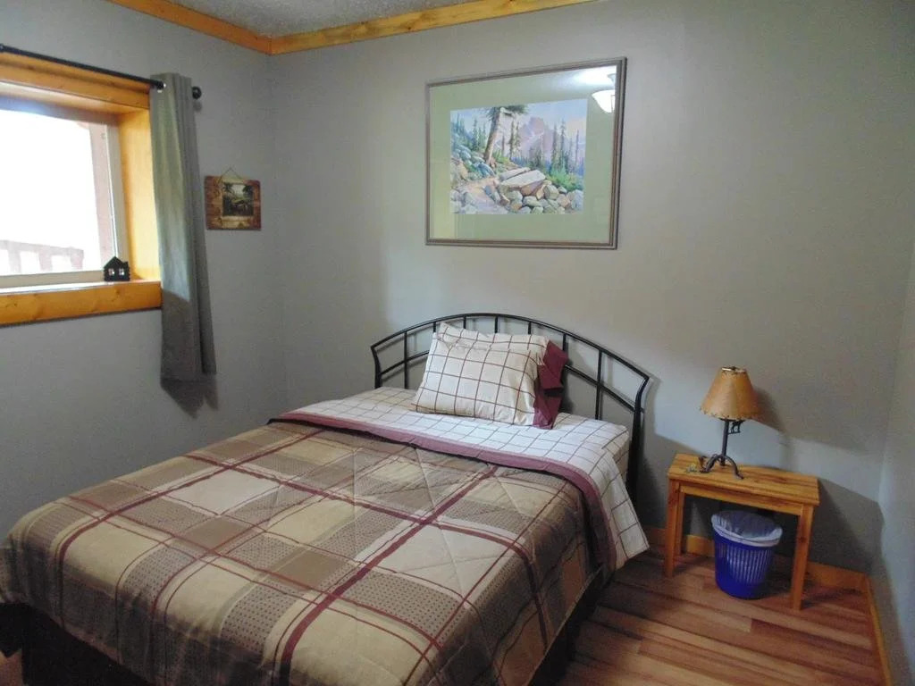 Timberwolf Lodge-B&B