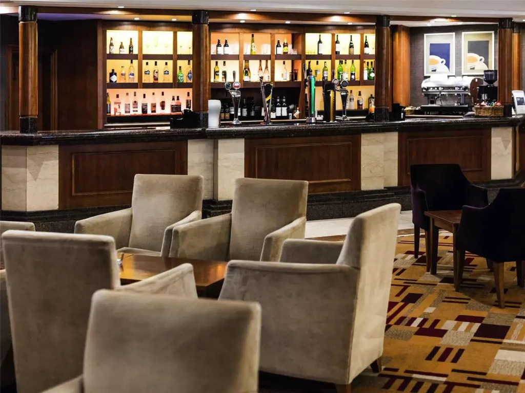 Mercure Daventry Court Hotel