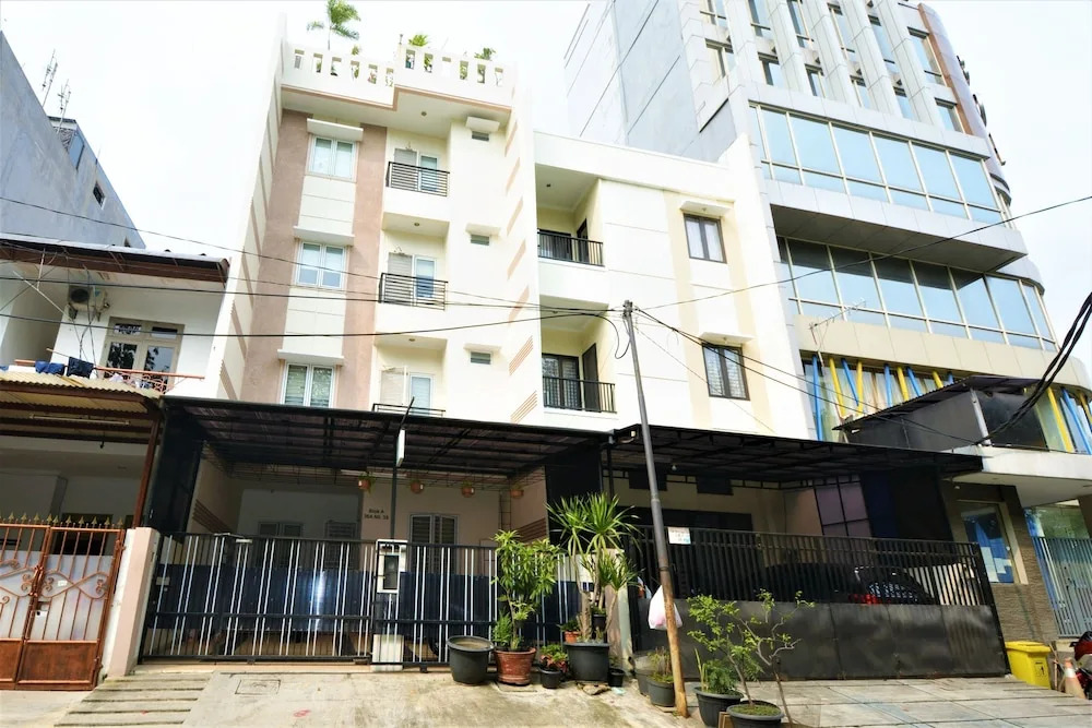 ZEN Rooms Basic Sunter Agung Utara Syariah