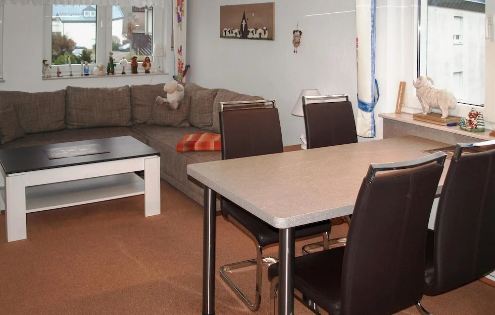 Nice Apartment in Seebad Bansin With 2 Bedrooms and Wifi