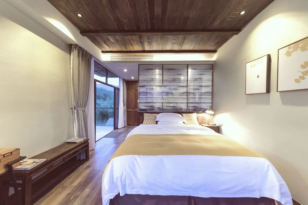 ANANI Inn