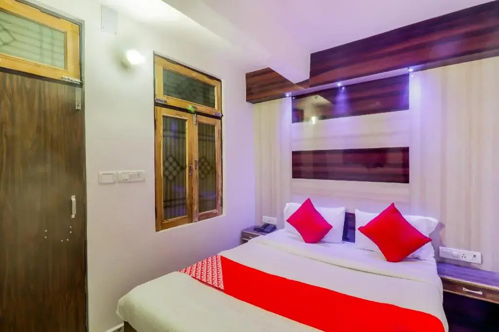 Harikesh Villa by OYO Rooms