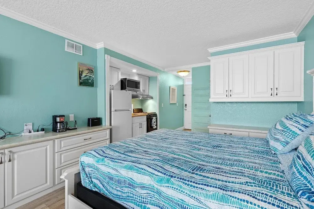 Pirates Cove 221