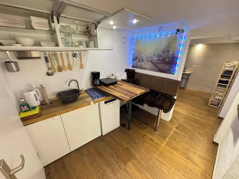 Stunning 1-bed Apartment in Herzogenrath