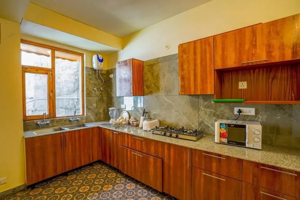 Ashapuri Village Manali - A Luxury Resort & Cottages
