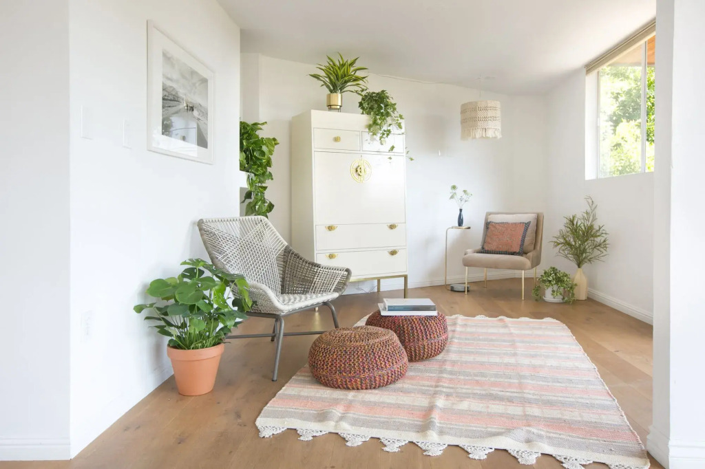 Sleek 2Br in Hollywood Hills by Sonder
