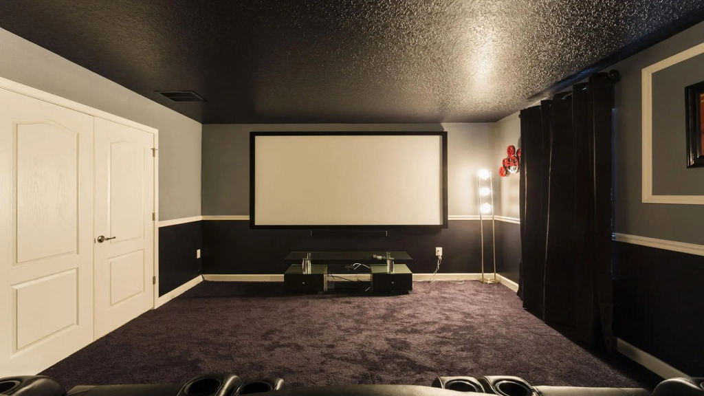8BR Family Disney Getaway w Theatre Pool SPA