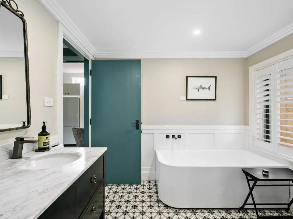 Block Eight Entire Estate All 5 1br Luxury Retreats
