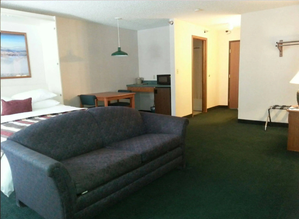 3 Peaks Lodge