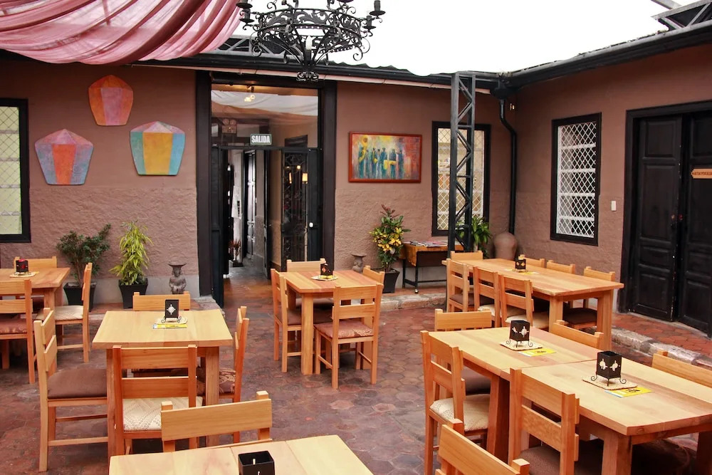 Hotel De Las Culturas