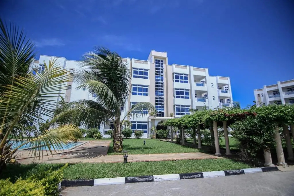 Stay.Plus Almasi Beachfront Apartments