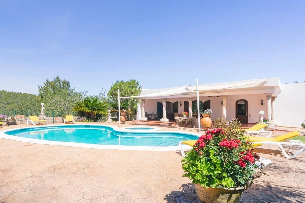 Villa with 3 Bedrooms in Santa Eulària Des Riu, with Private Pool, Furnished Terrace And Wifi