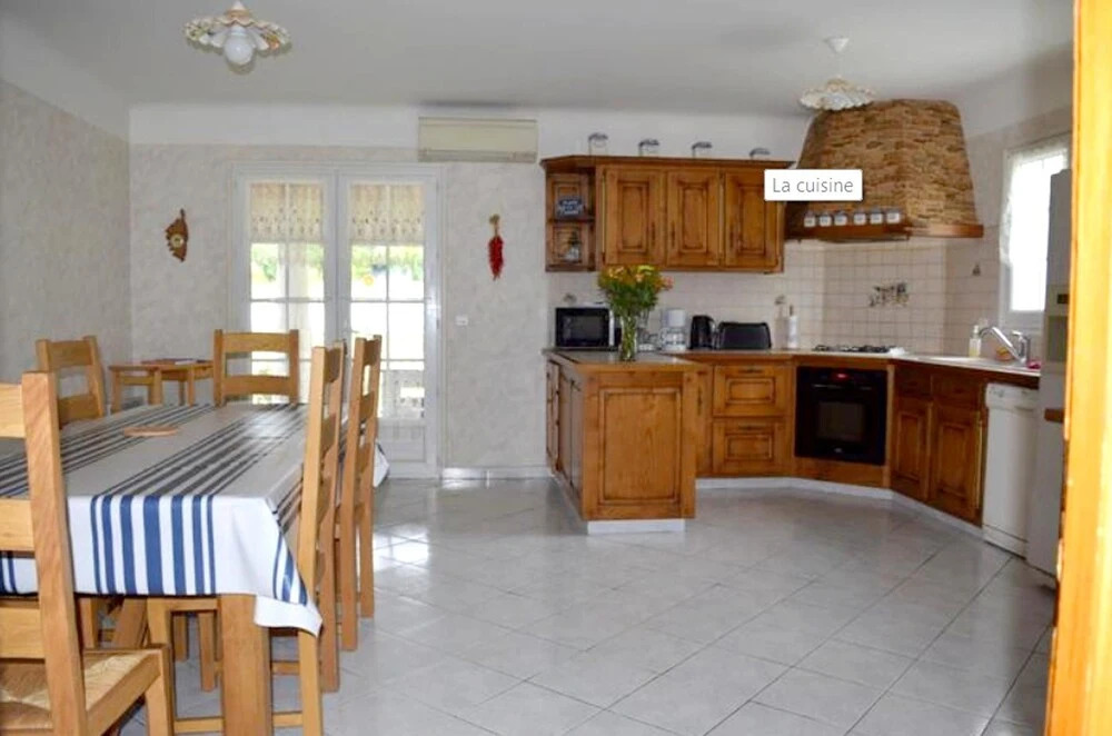 House With 5 Bedrooms in Ahetze, With Wonderful Mountain View, Private