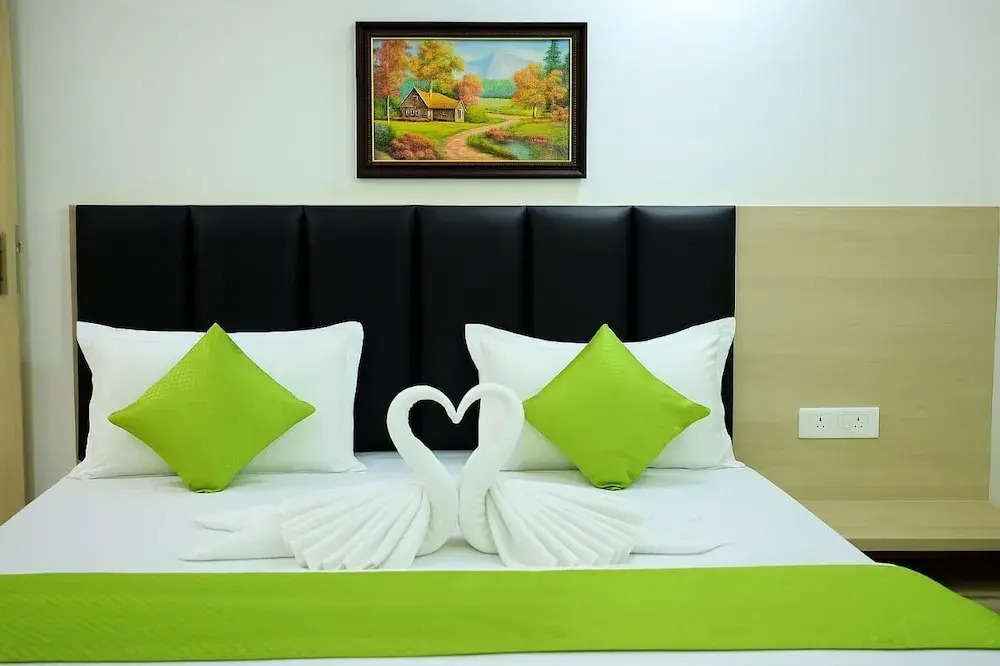 Hotel Kanha Inn Ayodhya
