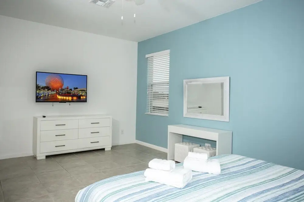 6BR Villa - 327 Marcello Blvd