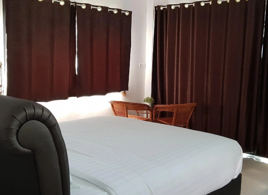 Baan Suan San Rak