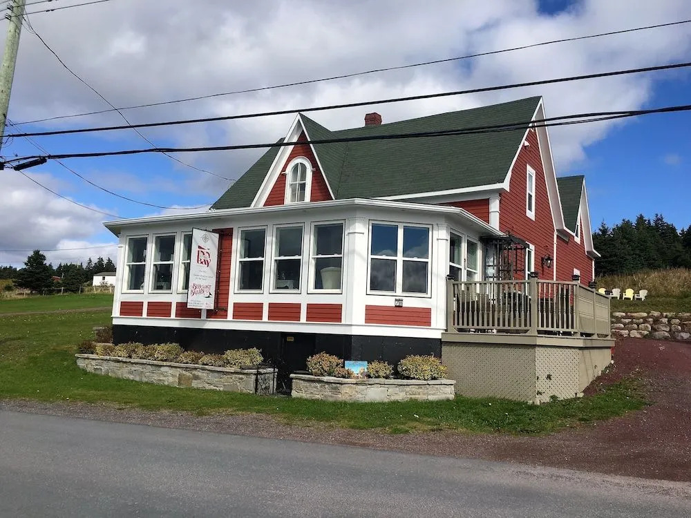 Inn By The Bay