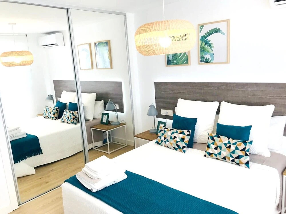 Apartment With one Bedroom in Calahonda , With Shared Pool and Wifi - 100 m From the Beach